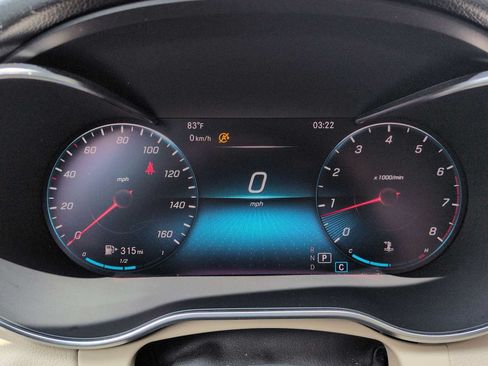 Used 2021 Mercedes-Benz C 300 4MATIC Sedan image 34