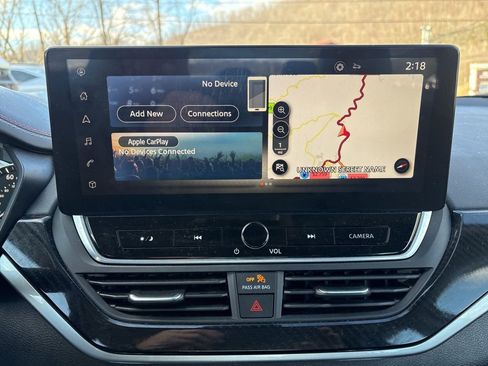 Used 2023 Nissan Altima 2.5 SR w/ SR Premium Package image 16