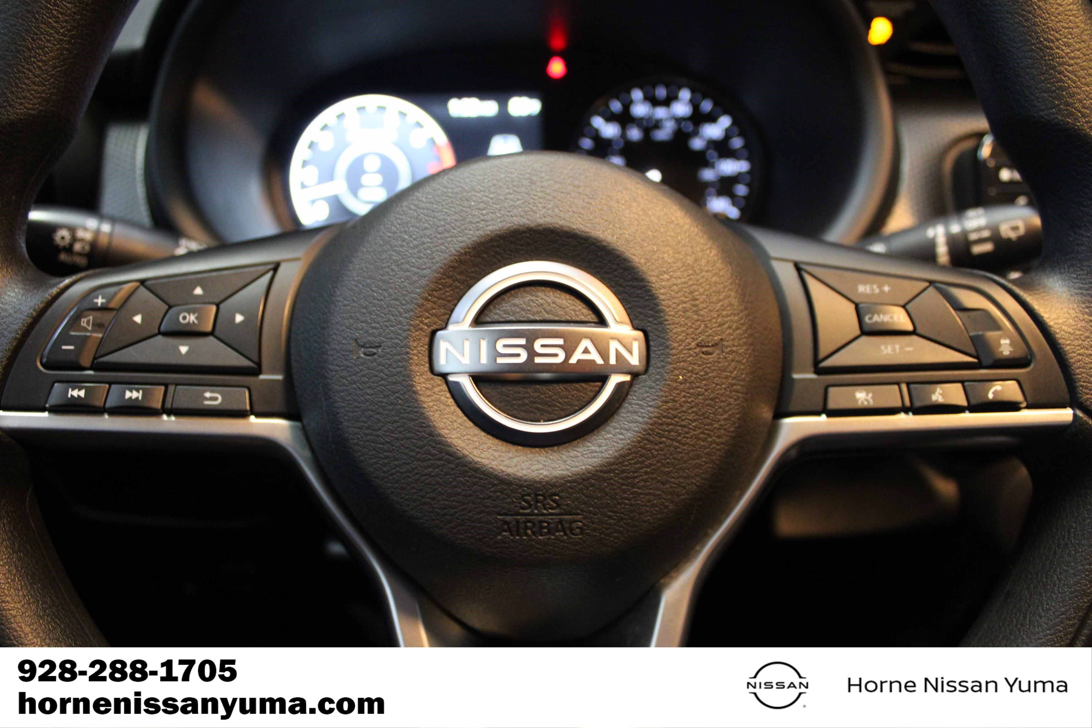 Used 2023 Nissan Kicks SV FWD image 12