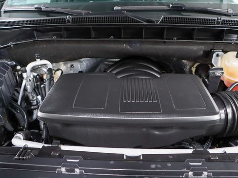 Used 2022 GMC Yukon AT4 AWD/4WD image 36