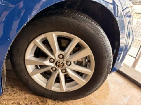 Used 2025 Toyota Camry SE FWD image 41