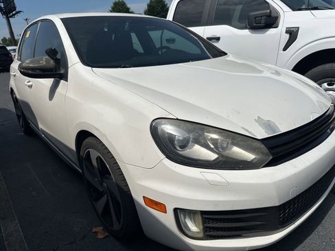 Used 2011 Volkswagen GTI Autobahn FWD image 2
