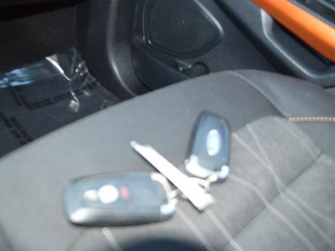 Used 2021 Ford EcoSport SE w/ SE Convenience Package image 19