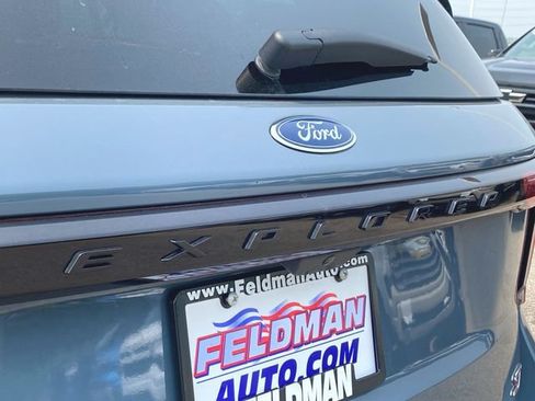 Used 2025 Ford Explorer ST AWD/4WD image 32