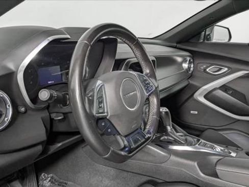 Used 2020 Chevrolet Camaro LT w/ Technology Package RWD image 21