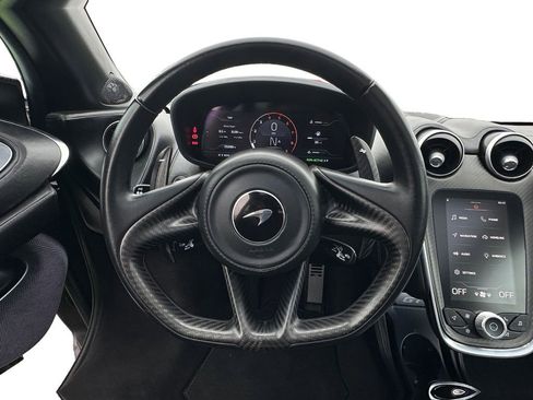 Used 2021 McLaren GT image 12