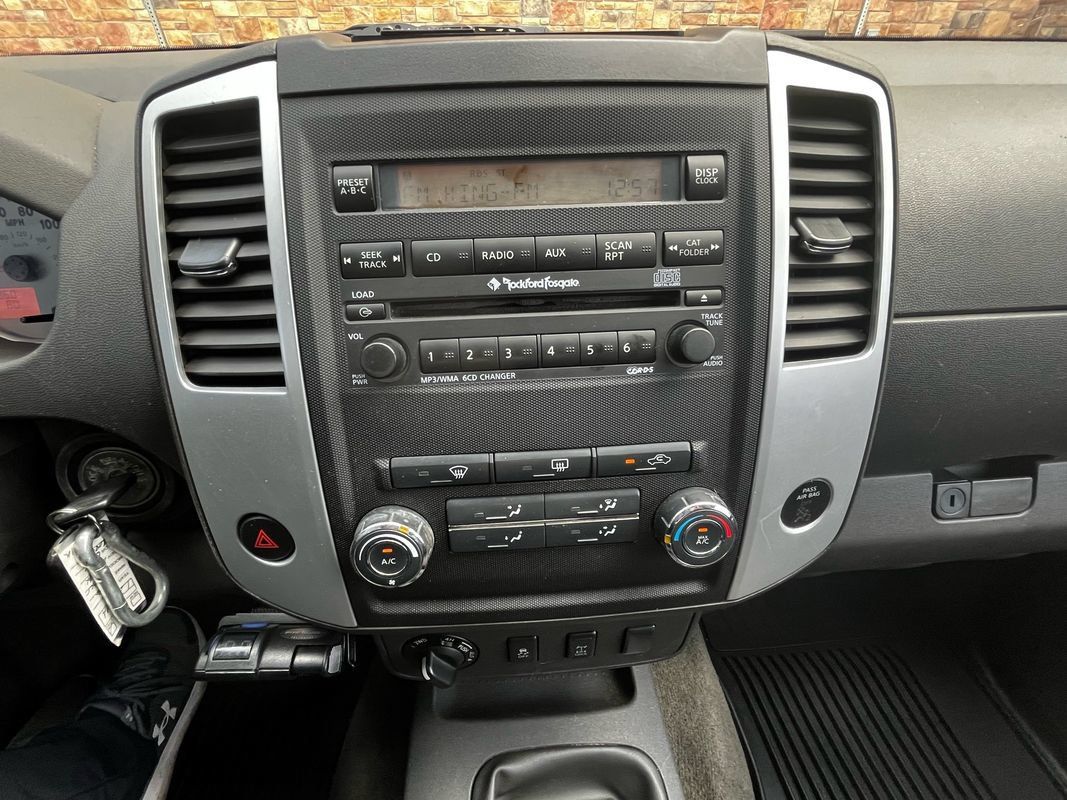 Used 2012 Nissan Frontier PRO-4X AWD/4WD image 14