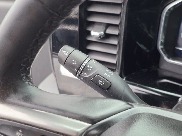 Used 2025 Chevrolet Silverado 3500 LT w/ Safety Package AWD/4WD image 36