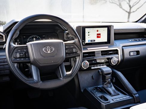 Used 2025 Toyota Tacoma SR image 4