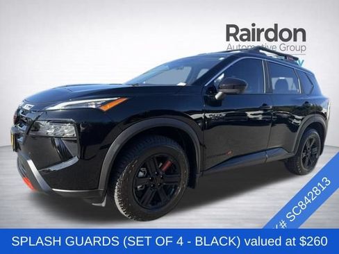 Used 2025 Nissan Rogue SV AWD/4WD image 3