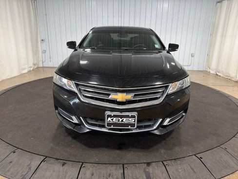 Used 2016 Chevrolet Impala LT FWD image 12