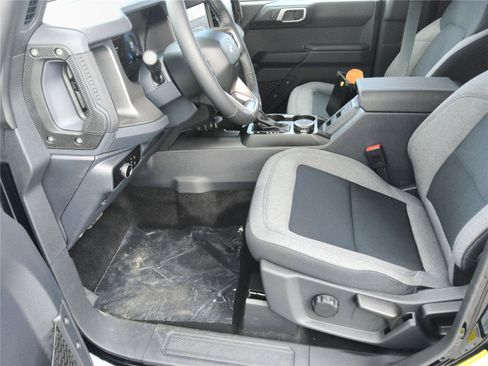 New 2026 Ford Bronco Big Bend AWD/4WD image 13