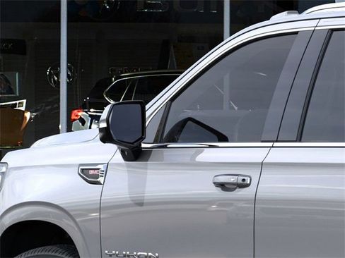 New 2026 GMC Yukon XL Elevation w/ Elevation Premium Package image 12