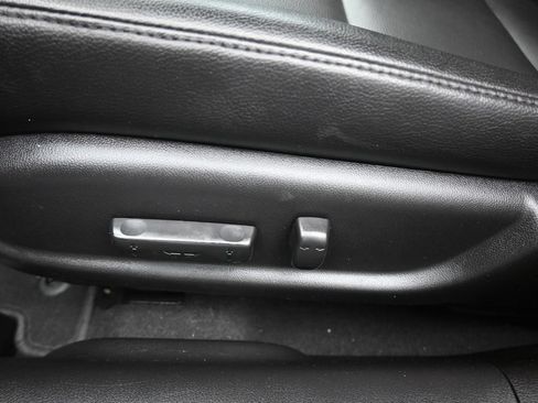 Used 2018 Acura ILX FWD image 12