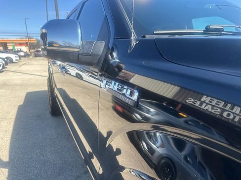 Used 2018 Ford F150 Lariat image 5