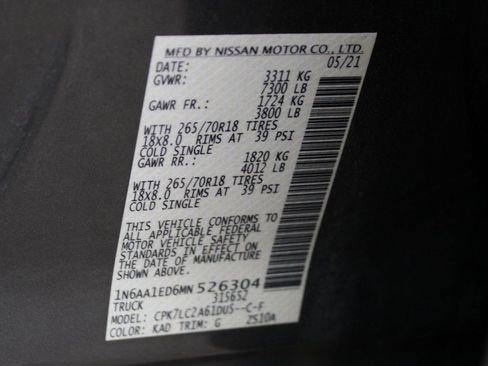 Used 2021 Nissan Titan SV w/ SV Convenience Package image 50