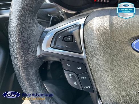 Certified 2018 Ford Edge SEL w/ Equipment Group 201A AWD/4WD image 8