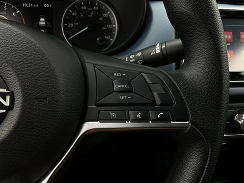 Used 2025 Nissan Versa SV image 30