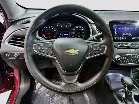 Used 2024 Chevrolet Malibu LT w/ LPO, Floor Liner Package FWD image 11