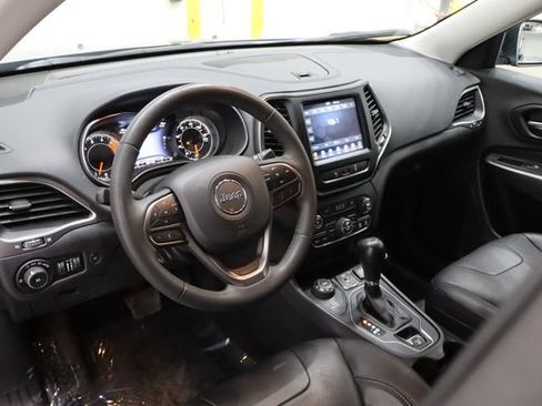Used 2021 Jeep Cherokee Latitude Lux w/ Comfort/Convenience Group AWD/4WD image 22