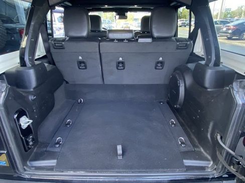 Used 2024 Jeep Wrangler Unlimited Sahara w/ Technology Group image 24