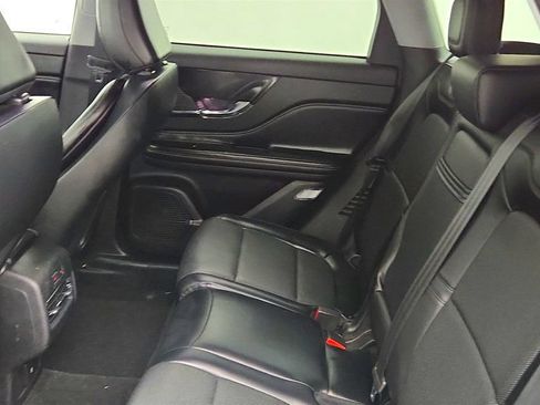 Used 2022 Lincoln Corsair FWD w/ Premium Package image 19