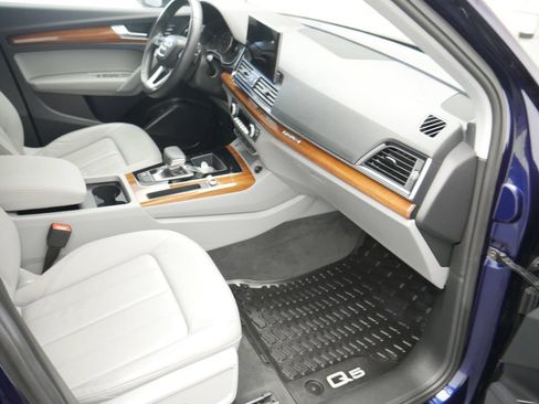 Certified 2023 Audi Q5 2.0T Premium w/ Convenience Package AWD/4WD image 27