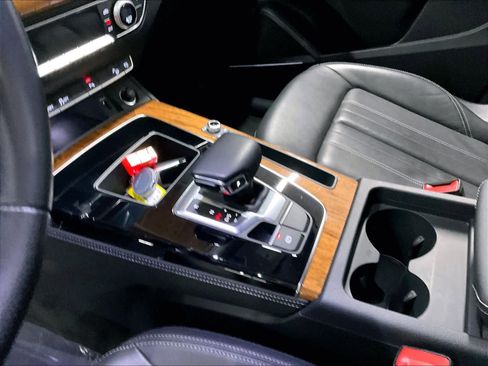 Certified 2023 Audi Q5 2.0T Premium Plus w/ Premium Plus Package image 18