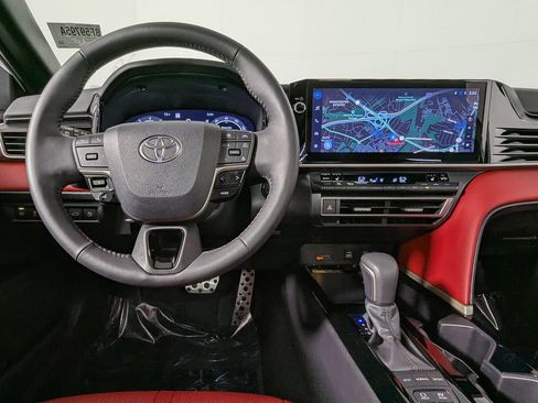 Used 2026 Toyota Camry XSE AWD/4WD image 19