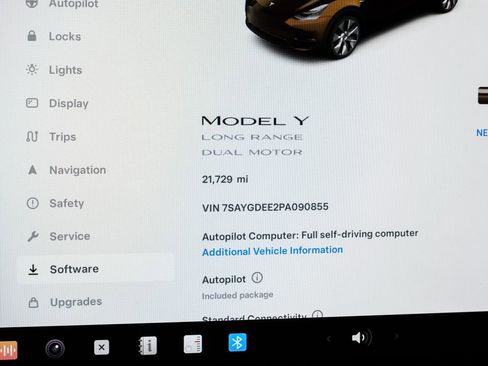 Used 2023 Tesla Model Y Long Range AWD/4WD image 22