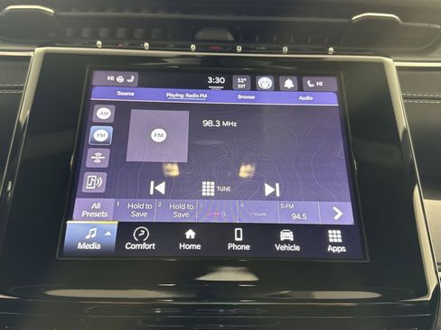 Used 2023 Jeep Grand Cherokee L Laredo image 18