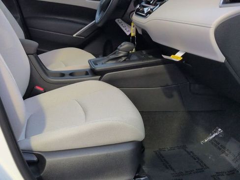 New 2026 Toyota Corolla Cross L image 25