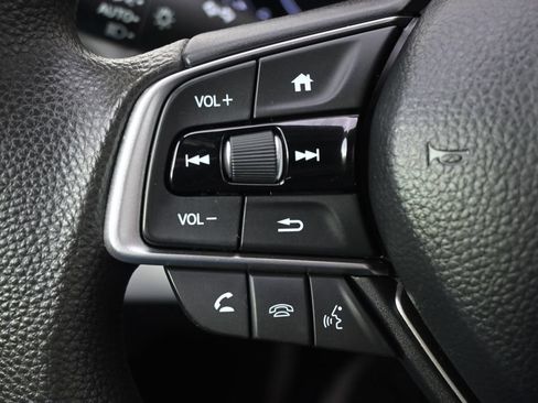 Used 2021 Honda Accord LX image 32