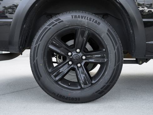 Used 2024 RAM 1500 Classic Warlock RWD image 12