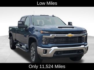 Used 2025 Chevrolet Silverado 2500 LT w/ All Star Edition AWD/4WD video 2