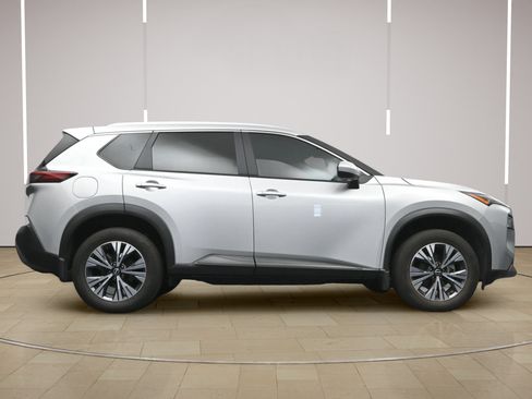 Certified 2023 Nissan Rogue SV w/ SV Premium B Package FWD image 25