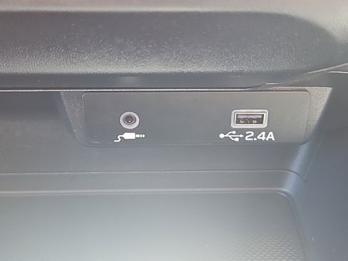 Used 2025 Subaru Impreza 2.0i AWD/4WD image 8