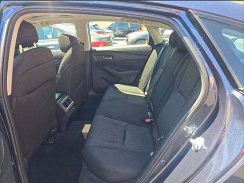 Used 2025 Honda Accord SE image 15