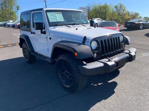 Used 2014 Jeep Wrangler Willys Wheeler image 9