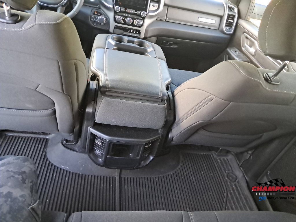 Used 2025 RAM 1500 Big Horn AWD/4WD image 26