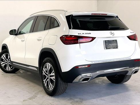 New 2026 Mercedes-Benz GLA 250 4MATIC image 12