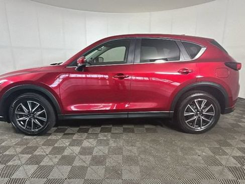 Used 2018 MAZDA CX-5 Touring w/ Preferred Equipment Package FWD image 5