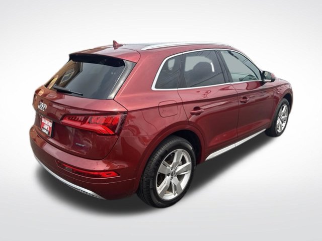Used 2019 Audi Q5 Prestige w/ Premium Plus Package AWD/4WD image 3