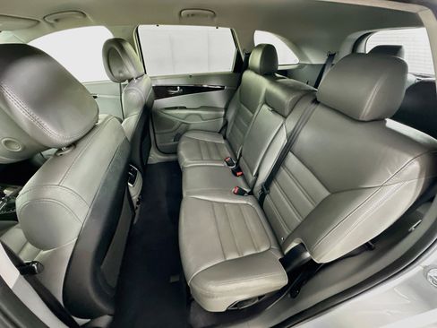 Used 2016 Kia Sorento EX w/ EX Premium Package FWD image 27