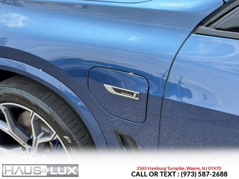 Used 2022 BMW X5 xDrive45e w/ M Sport Package AWD/4WD image 10