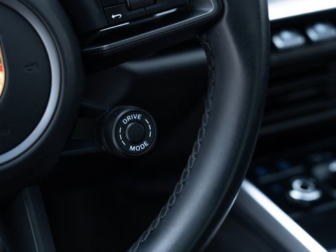 Used 2021 Porsche 911 Carrera image 29