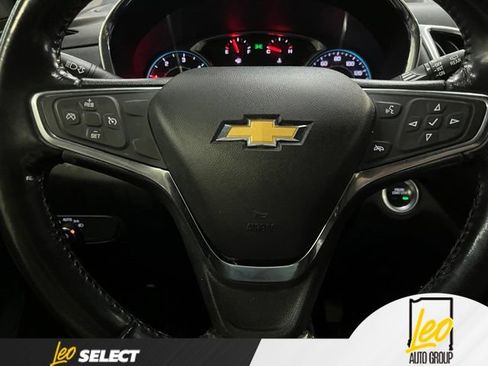 Used 2019 Chevrolet Equinox LT FWD image 14