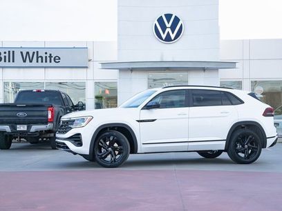 New 2026 Volkswagen Atlas Cross Sport SEL R-Line