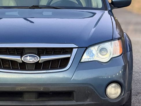 Used 2008 Subaru Outback 2.5i Limited L.L. Bean image 12