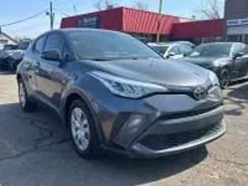 Used 2021 Toyota C-HR FWD image 3